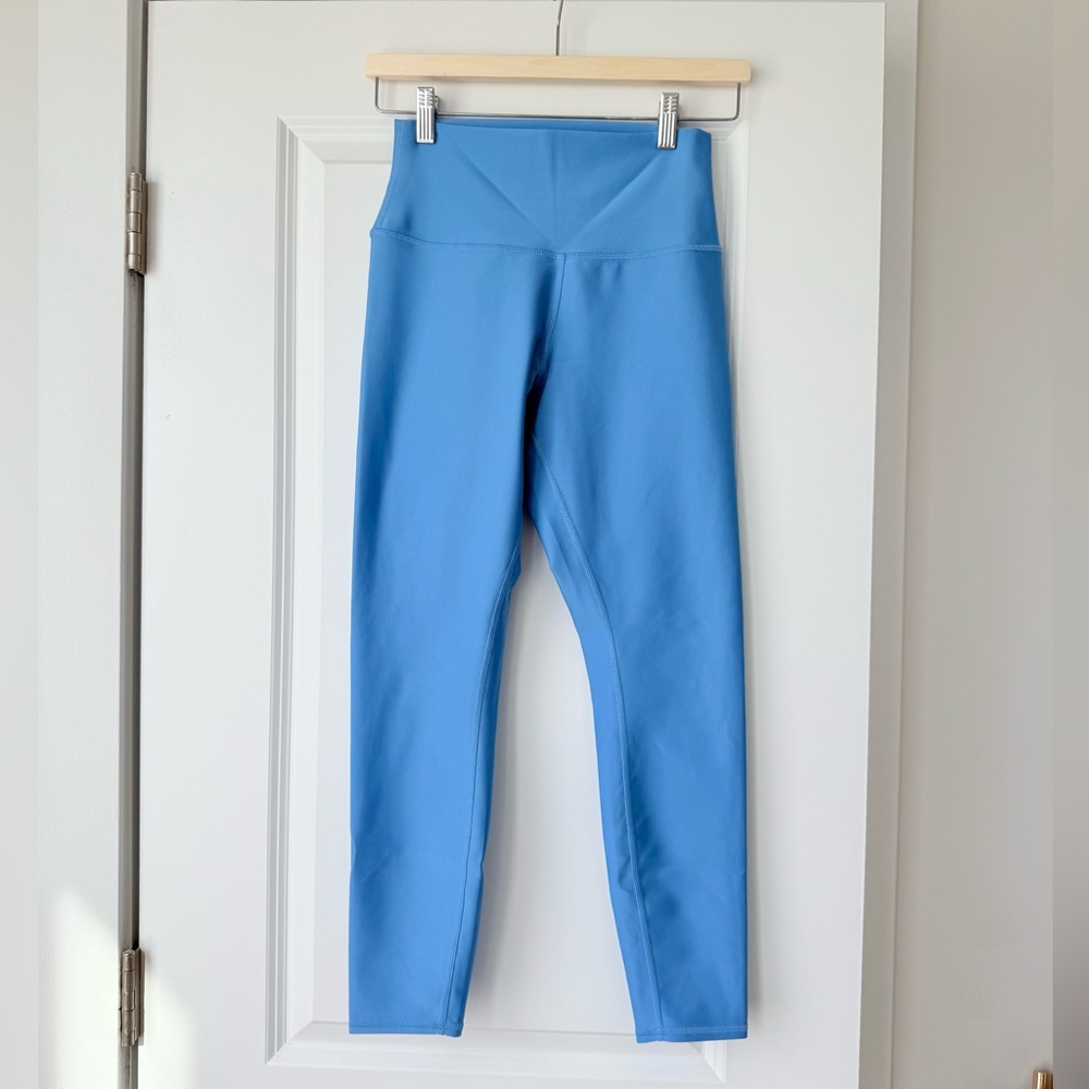 Alo yoga 7/8 high waist airlift leggings size M